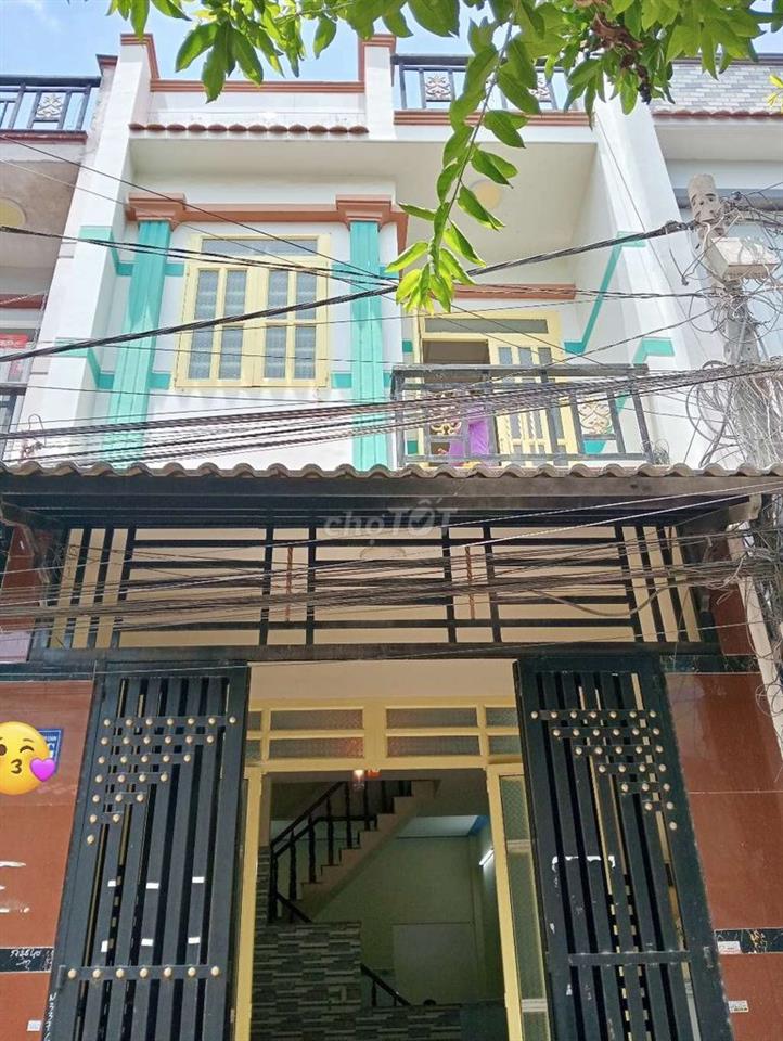 Bán Gấp Nhà , Vị Trí Đẹp : 1/ Đường 1C , Nhà 1 Lầu Mới