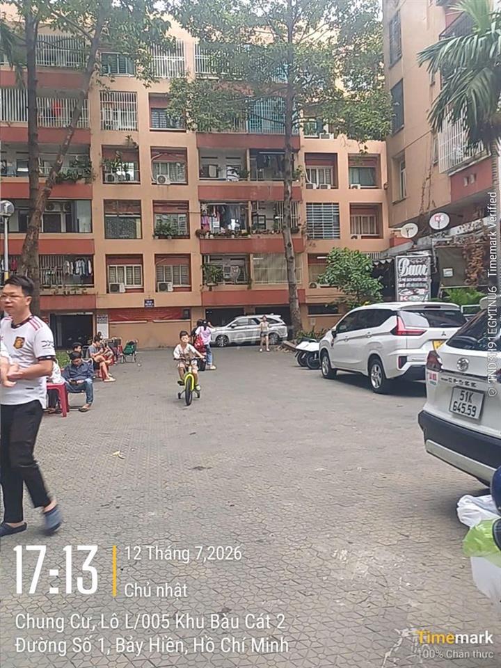 Chung cư Bàu Cát II, 2,59 tỷ, 55 m2, Thang bộ lầu thấp.