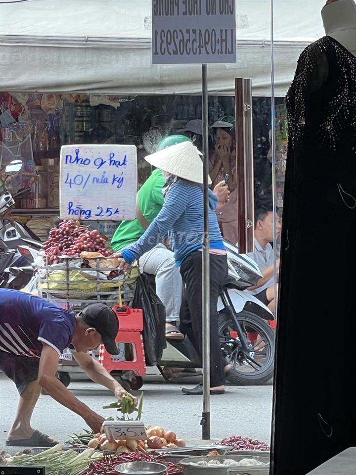 Có ban công giờ giấc tự do .