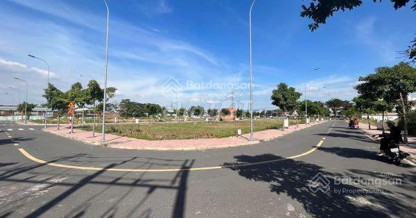 Kẹt Tiền Bán Gấp Lô Đất Gần Chợ, KCN Vsip 2 giá 980 triệu 100m2