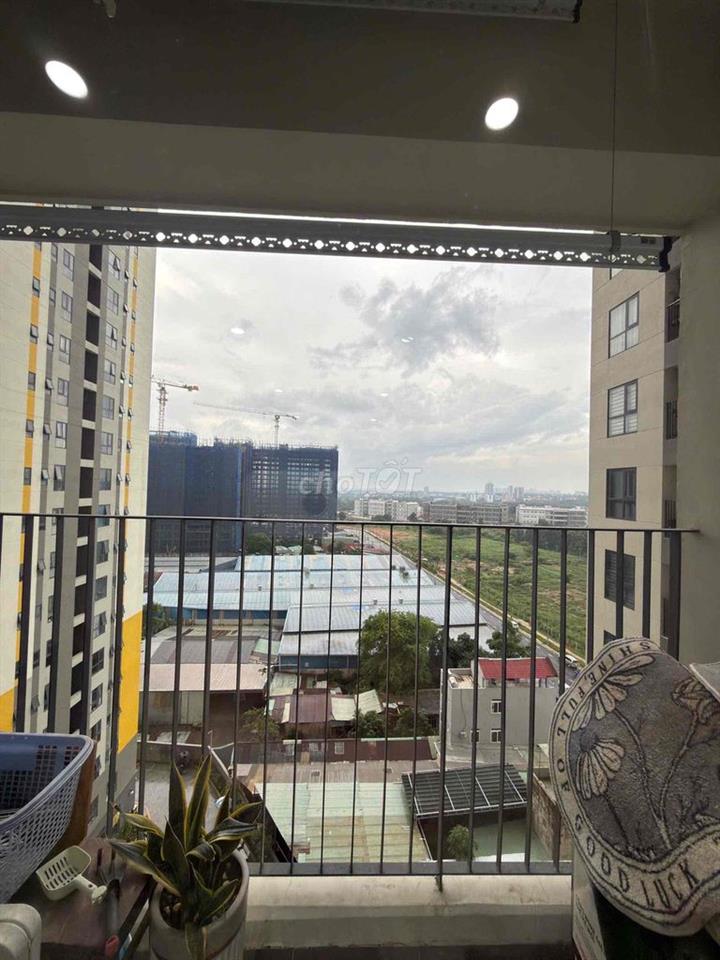 CHÍNH CHỦ Bán lại căn 2PN 2WC tại GREEN TOPAZ - Bcons City