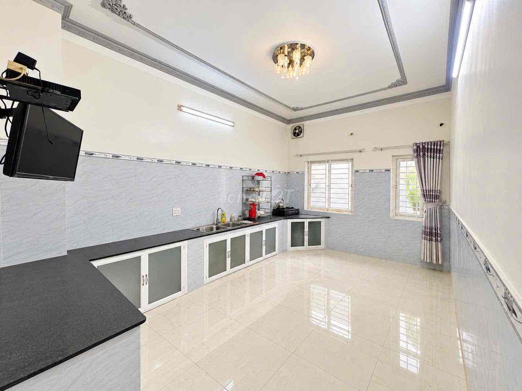 Cho THUÊ nhà 1T3L có 7pn sẵn 7 máy lạnh khu D2D, Võ Thị Sáu, Biên Hoà