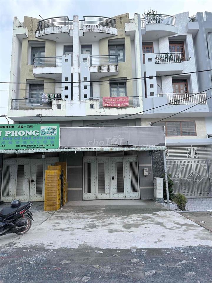 Bán nhà mặt tiền chợ đầu mối Bình Điền