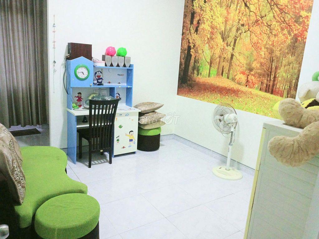 Bán Nhà đường Lê Hồng Phong