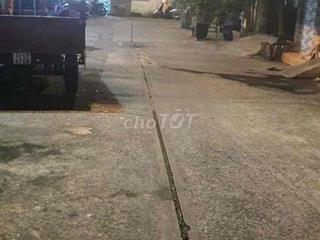 ngang 9m dài 9m5 1 trệt 1 lầu dg 4m ngay khu ly chiêu hoàng