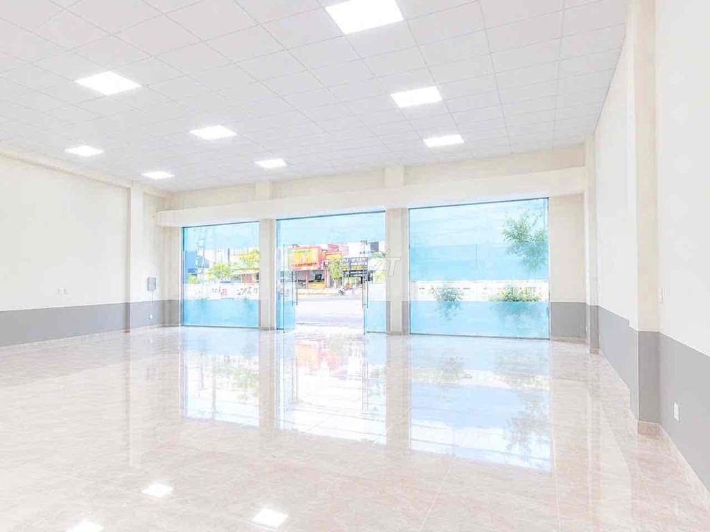 CHO THUÊ MB NGAY NGÃ 3 VỊ TRÍ ĐẸP TẠI DĨ AN – (ĐƯỜNG LỚN)