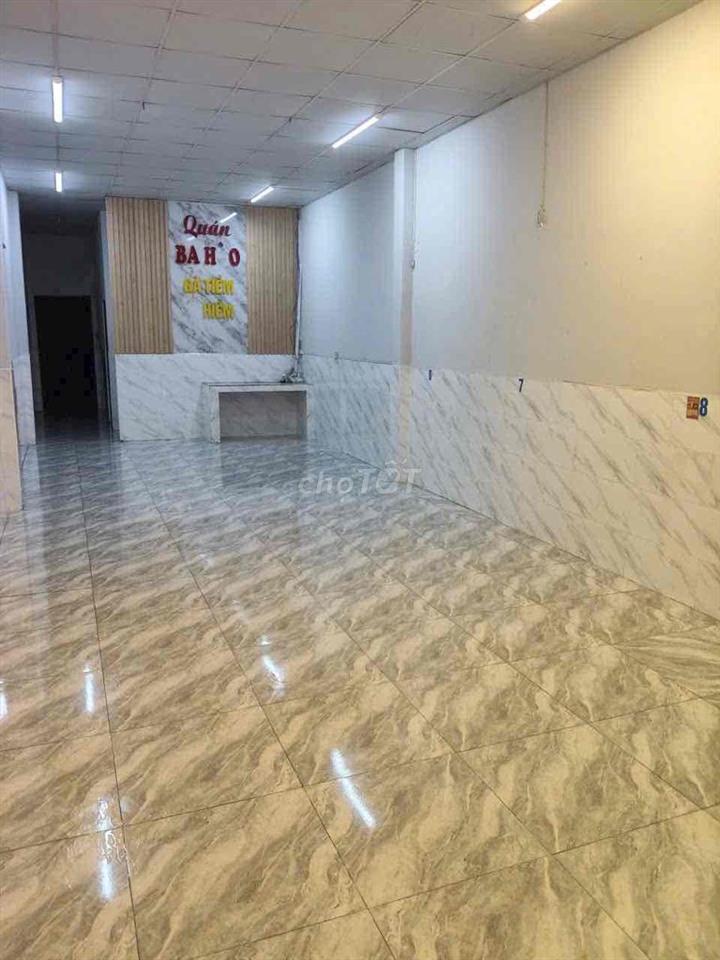 - Cần cho thuê MẶT BẰNG ĐƯỜNG TRẦN QUỐC TOẢN ( CUNG ĐƯỜNG ĂN UỐNG )