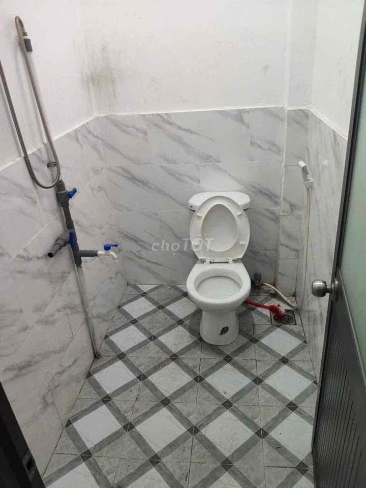 - Cần cho thuê MẶT BẰNG ĐƯỜNG TRẦN QUỐC TOẢN ( CUNG ĐƯỜNG ĂN UỐNG )
