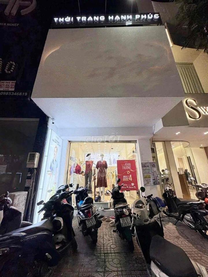 Cho thuê nhà đẹp mặt tiền Lê Văn Sỹ - 3 tầng giá rẻ