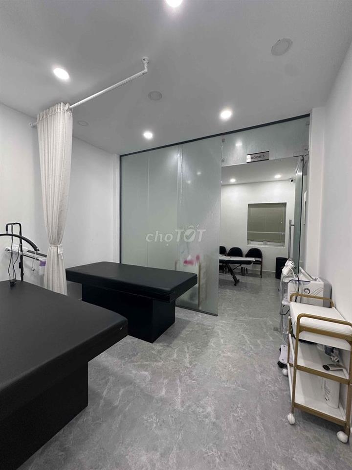 Cho thuê nhà đẹp MT Nguyễn Trọng Tuyển - 4 tầng có TM giá rẻ chỉ 20tr