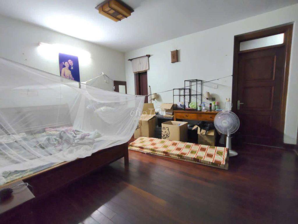 CHO THUÊ BIỆT THỰ 8×18 GỒM 4PN_5WC NGAY TRUNG TÂM HOÀNG DIỆU, THỦ ĐỨC.