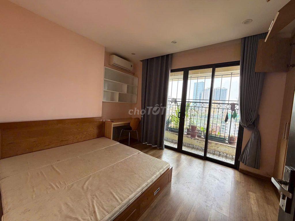 CHO THUÊ CĂN HỘ D2 GIẢNG VÕ - 80M² - 2PN