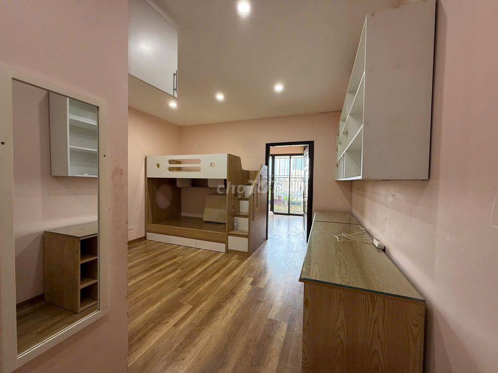 CHO THUÊ CĂN HỘ D2 GIẢNG VÕ - 80M² - 2PN