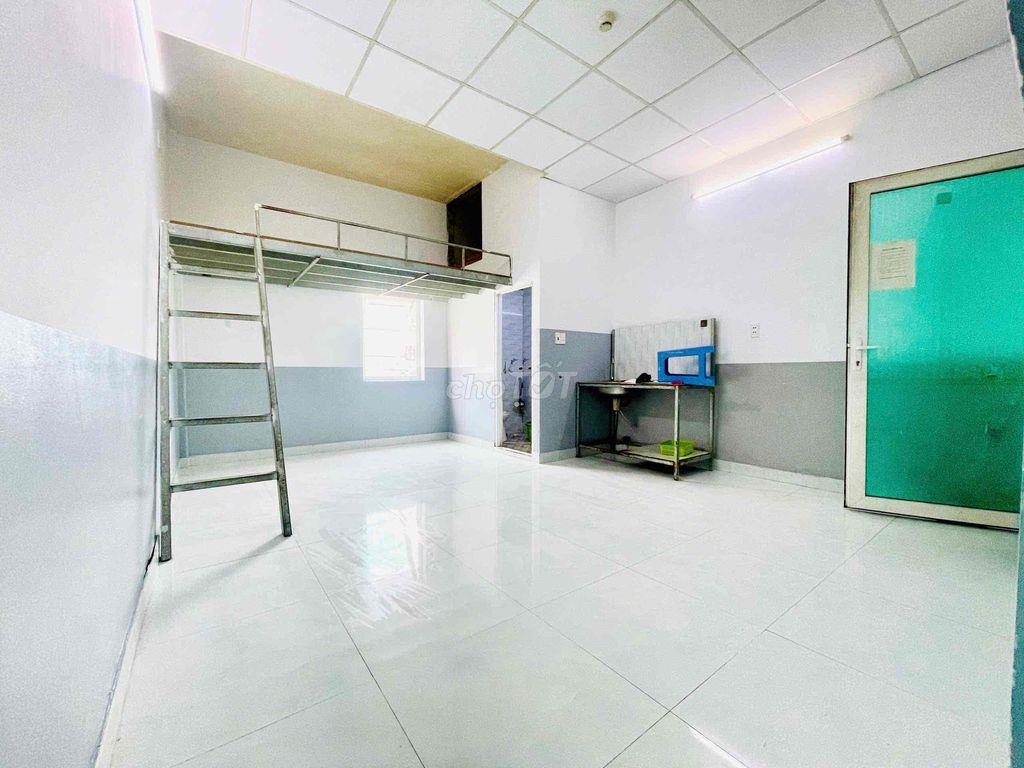 Lê Văn Quới Bình Trị Đông