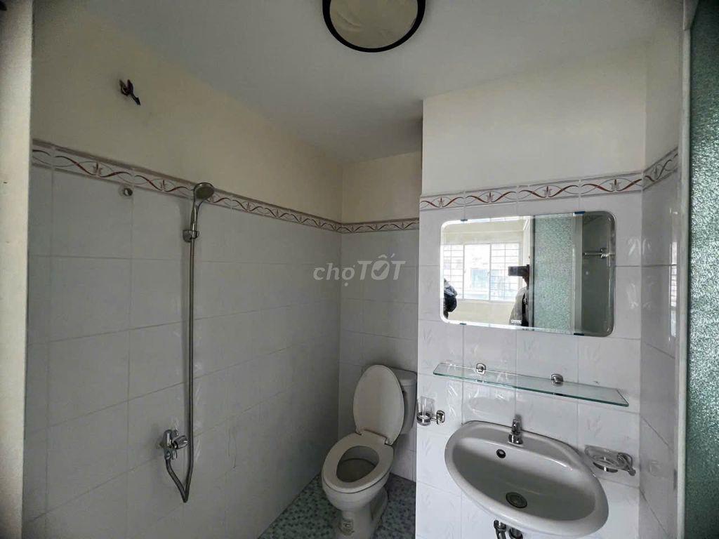Kim Tâm Hải, Trường Chinh căn 3p ngủ,2wc, giá 8tr/tháng