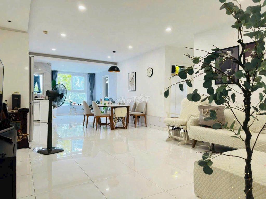 Chung cư CTL- Dương Thị Giang căn góc 3p ngủ, NTCC giá 12,5tr/tháng.