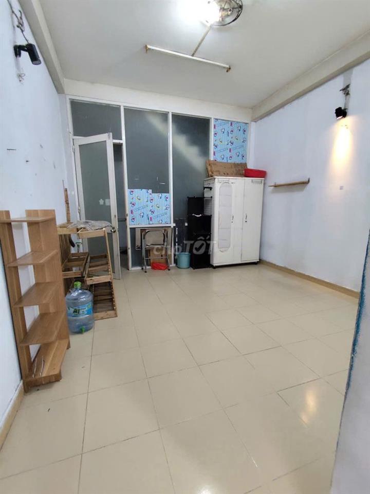 Cho thuê phòng. Vị trí đi lại thuận lợi khu trung tâm.
