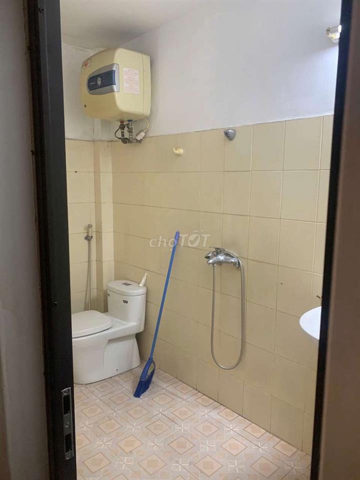 3tr5 trong nhà nguyên căn 5 tầng