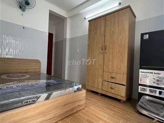 Căn hộ 1PN 1WC Q1 giá siêu tốt-full nội thất mới-cửa sổ-giặt sấy riêng