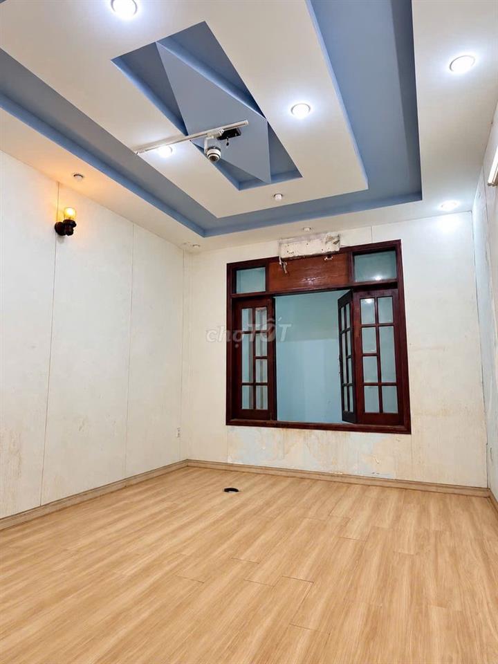 BÁN NHÀ MẶT TIỀN LÊ VĂN QUỚI – VỊ TRÍ KINH DOANH ĐẸP, 4 TẦNG KIÊN CỐ
