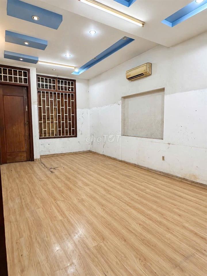 BÁN NHÀ MẶT TIỀN LÊ VĂN QUỚI – VỊ TRÍ KINH DOANH ĐẸP, 4 TẦNG KIÊN CỐ