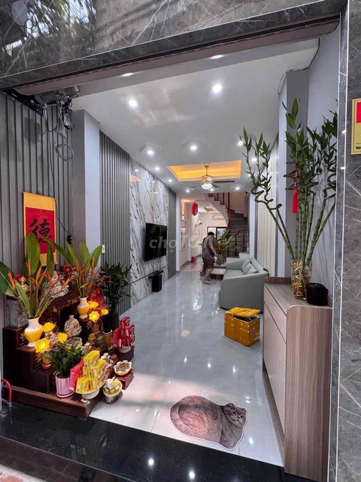 Nhà Đất Trung Tâm Hai Bà Trưng