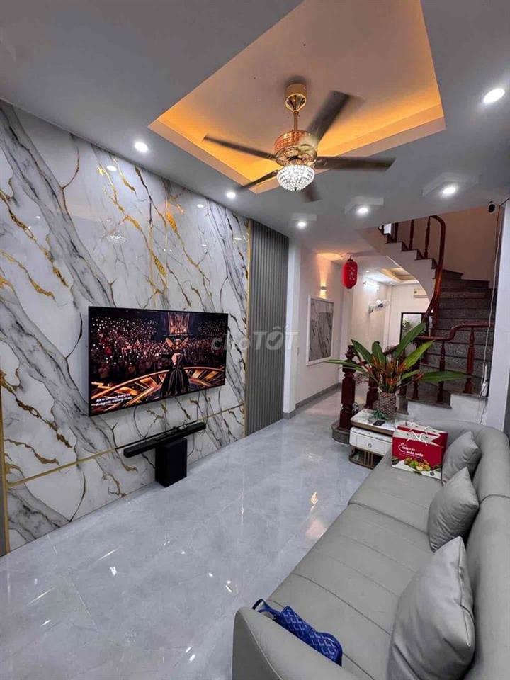 Nhà Đất Trung Tâm Hai Bà Trưng