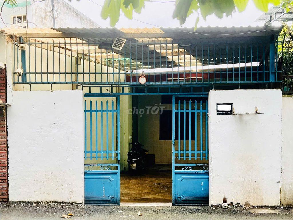Nhà nguyên căn 110m2 ĐỖ ĐƯỢC XE OTO - KV CAO RÁO KHÔNG NGẬP NƯỚC