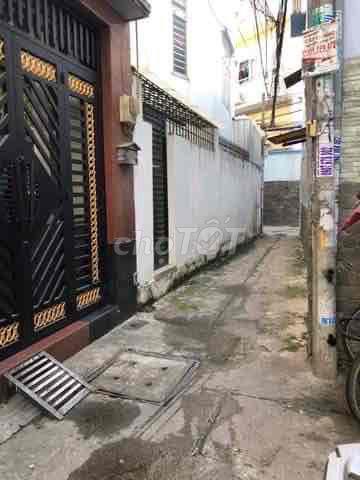 Nhà hẻm Phạm Văn Hải
