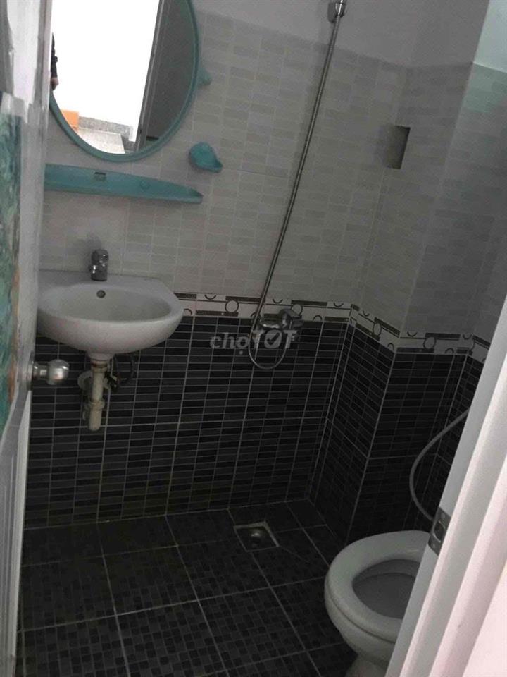 Nhà hẻm Phạm Văn Hải