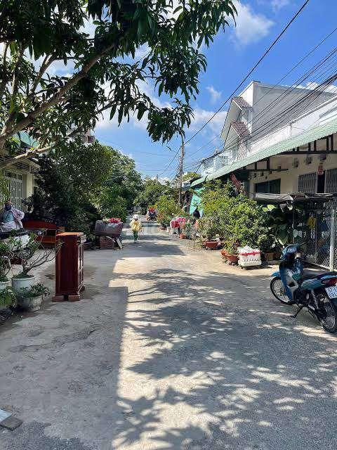 Nhà chính chủ