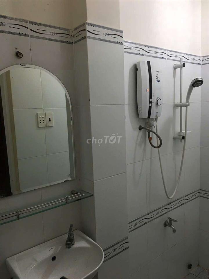 Cho thuê phòng có lối đi riêng