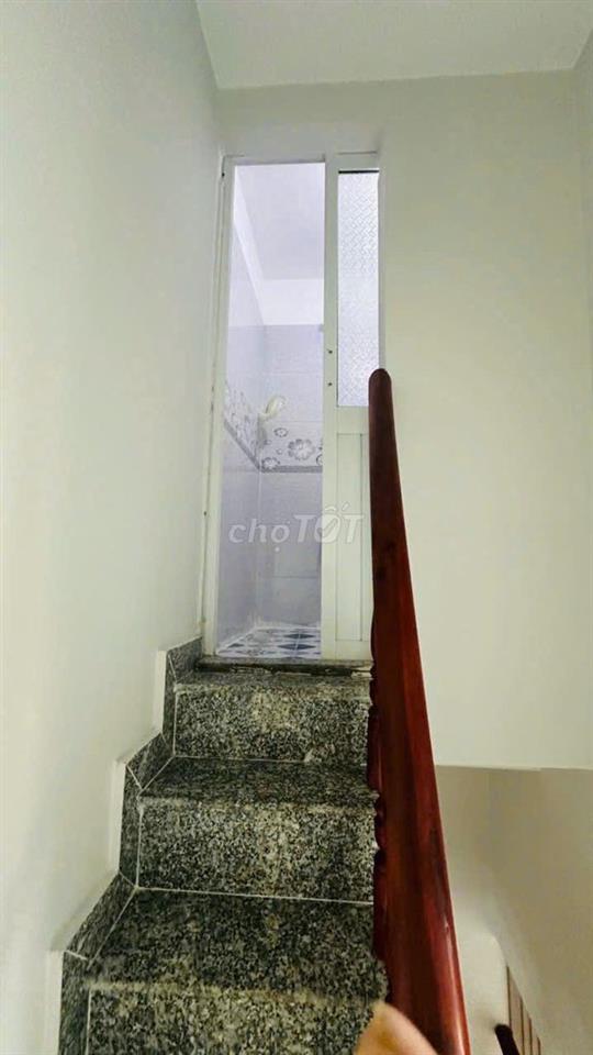 Bán nhà Quận 12 Lê Văn Khương Gần Chợ Thiếc 2PN, 2 WC, Ban Công