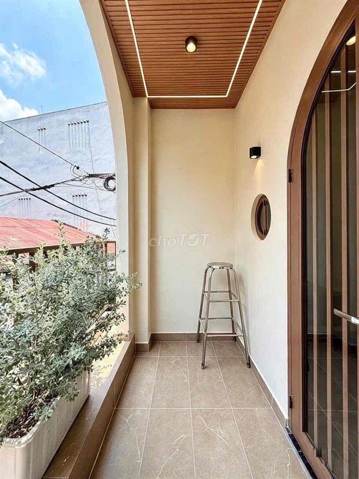 Cho thuê nhà mới ngay 429/42 đường Nguyễn Kiệm,P. Đức Nhuận, Phú Nhuận