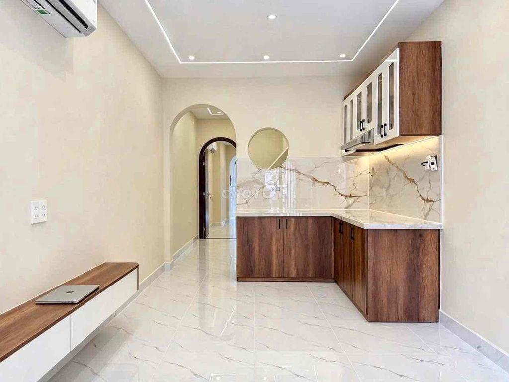 Cho thuê nhà mới ngay 429/42 đường Nguyễn Kiệm,P. Đức Nhuận, Phú Nhuận