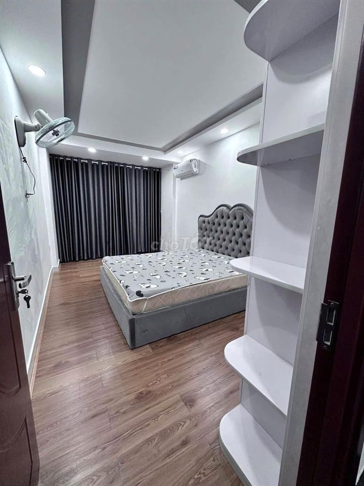 Đường Hoa Đào phú nhuận nhà riêng 92.6m2 2PN Sẵn nội thất giá 14 tr/th