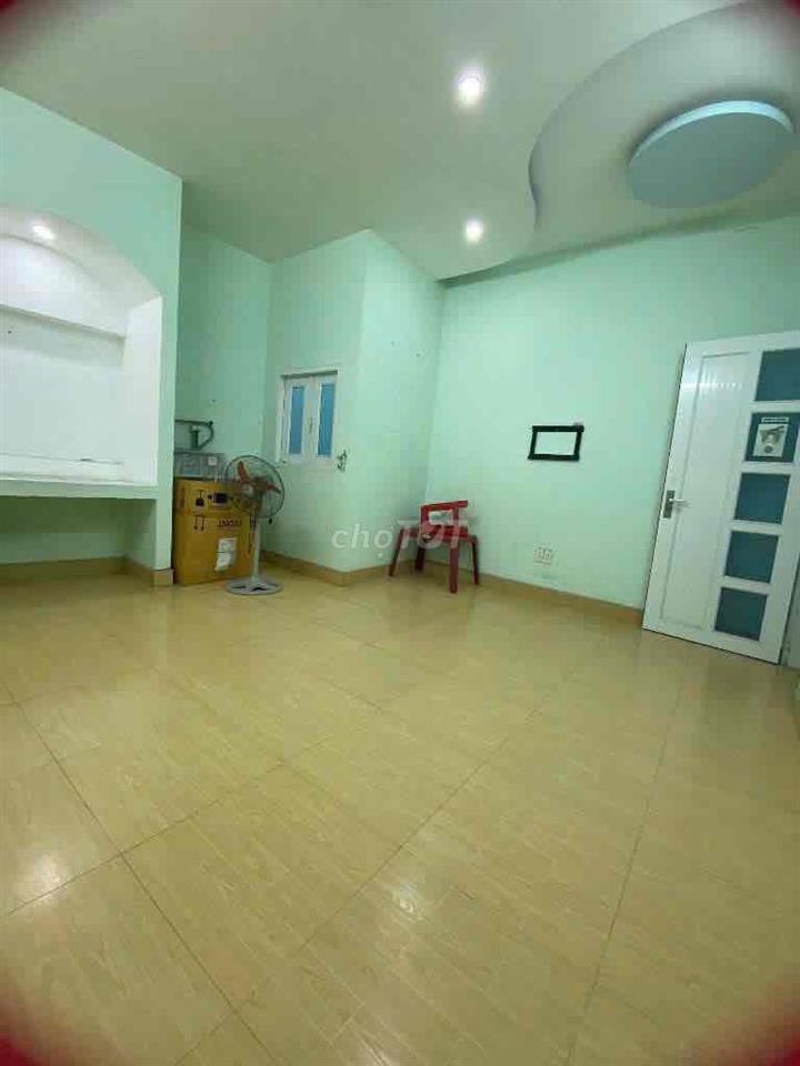 NHÀ ĐẸP TÂN PHÚ – CHÍNH CHỦ BÁN | 90M² | 5 PHÒNG NGỦ | GIÁ 7,7 TỶ