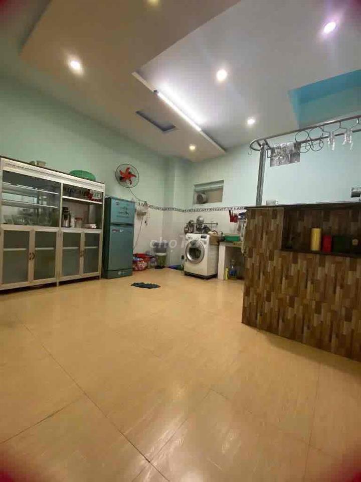 Bán nhà chính chủ quận Tân Phú