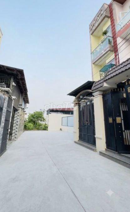 NGUYỄN THỊ TÚ – NHÀ 3 TẦNG, HẺM XE TẢI THÔNG 💰 4,8 tỷ xíu – giá mới 
