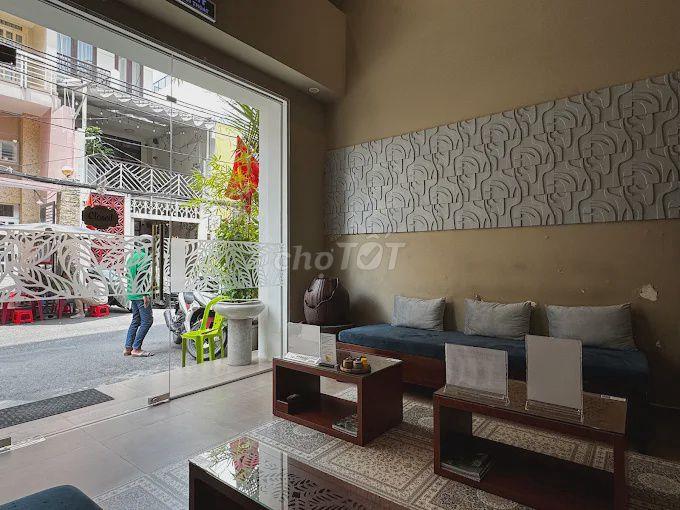 Sang spa đã có thương hiệu gần chợ Bến Thành