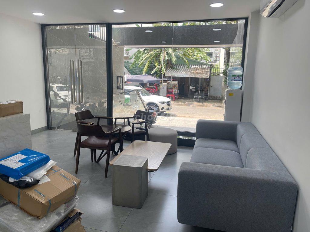 CHO THUÊ VĂN PHÒNG QUẬN 2 – FULL SETUP, SẴN SÀNG VÀO LÀM VIỆC NGAY!