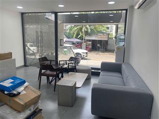 CHO THUÊ VĂN PHÒNG QUẬN 2 – FULL SETUP, SẴN SÀNG VÀO LÀM VIỆC NGAY!