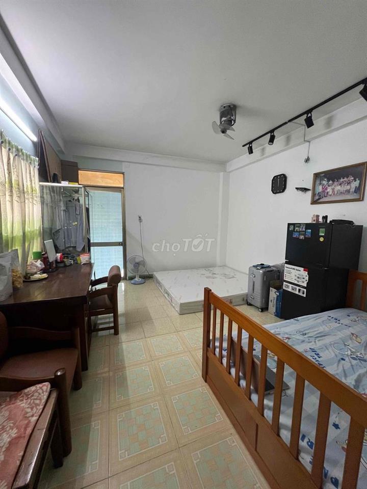 Chính chủ Cần Bán Gấp nhà MT chế lan viên , không qua trung gian