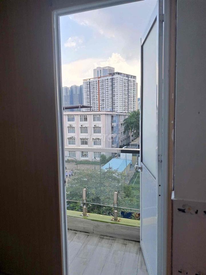 Phòng trọ sạch sẽ, máy lạnh thoáng mát Bình Thạnh
