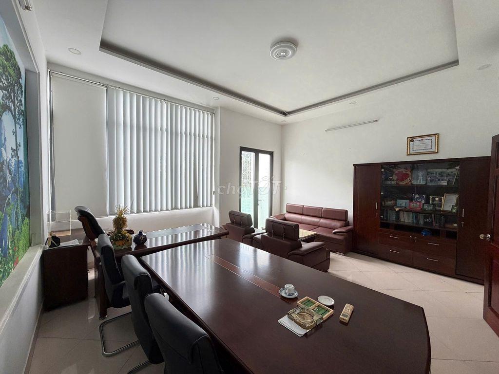CHÍNH CHỦ BÁN NHÀ MẶT TIỀN VŨ NGỌC PHAN – 4 TẦNG 197,6m² –  22 TỶ