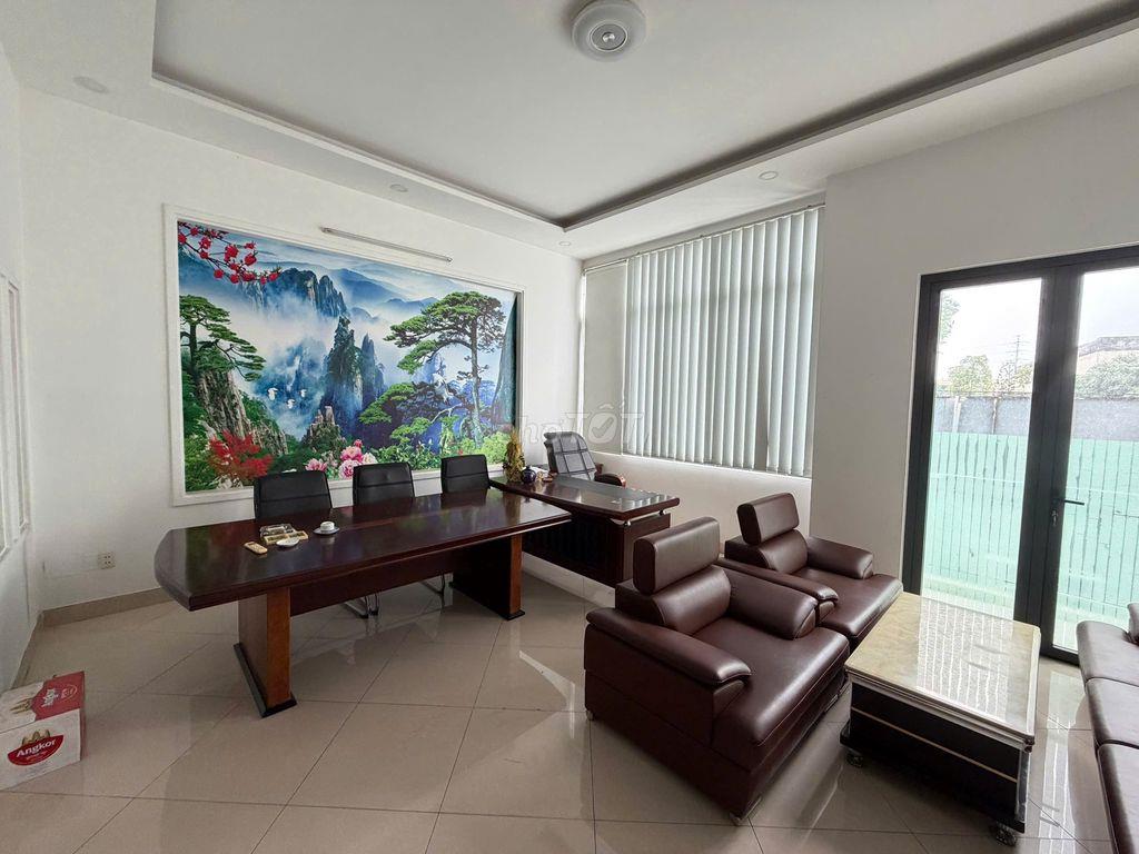 CHÍNH CHỦ BÁN NHÀ MẶT TIỀN VŨ NGỌC PHAN – 4 TẦNG 197,6m² –  22 TỶ