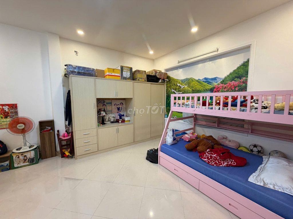 CHÍNH CHỦ BÁN NHÀ MẶT TIỀN VŨ NGỌC PHAN – 4 TẦNG 197,6m² –  22 TỶ