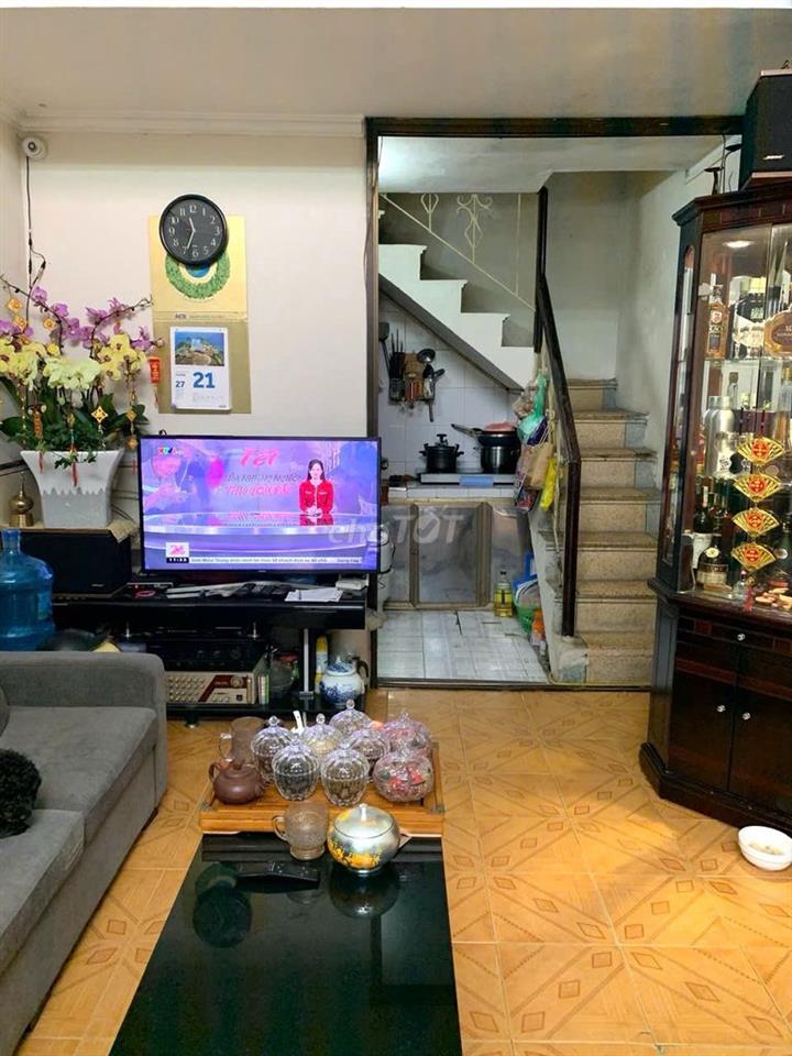 cho thuê nhà nguyên căn 3.5 tầng Số 23a ngõ 129 Trương Định Hoàng Mai