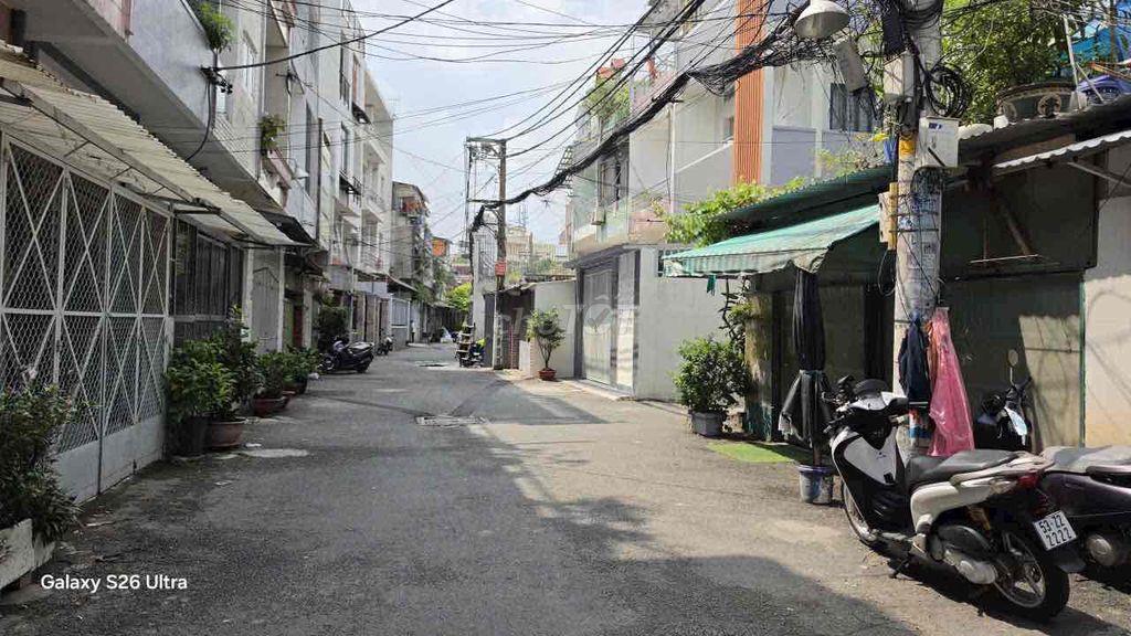 Chính Chủ gửi bán Căn Hộ đường Minh Phụng Quận 6