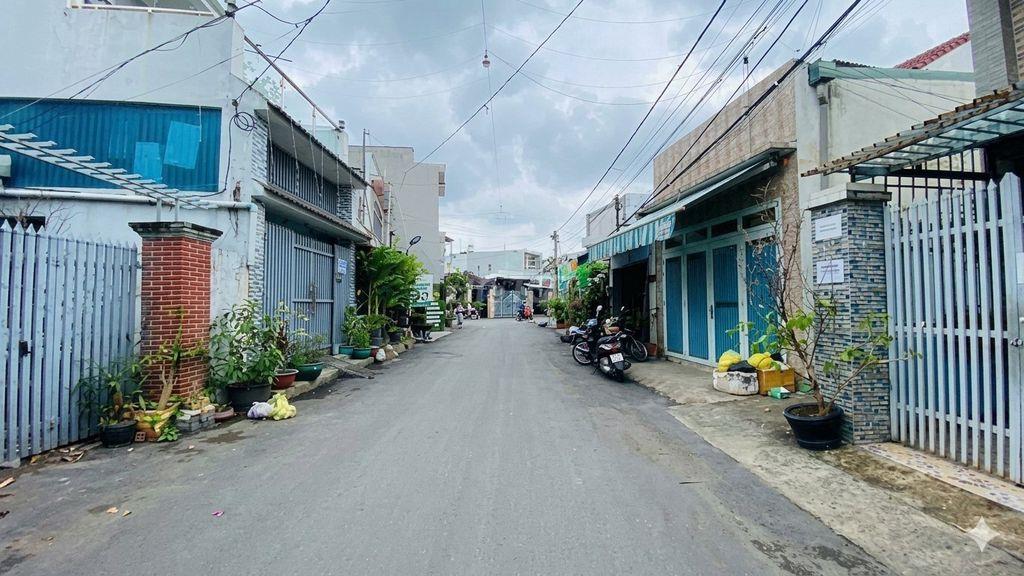 Mặt tiền chợ Tân Phong 92m2 chỉ 5,3 tỷ nhà có lầu kinh doanh SIÊU ĐẸP